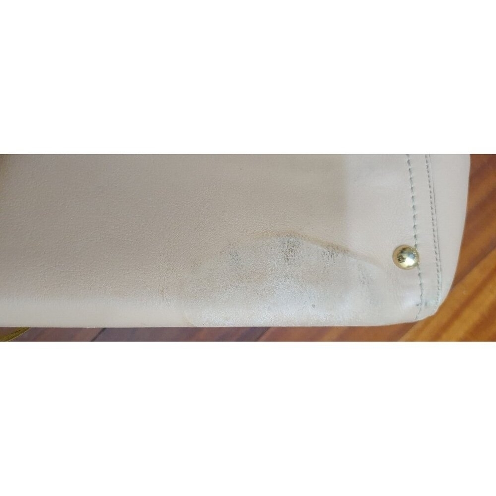 Salvatore Ferragamo Verve Leather BEG  Medium - Picture 13 of 16